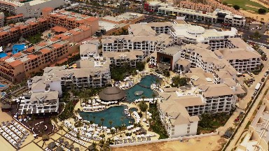 Elegant Hotels in Los Cabos - Aerial view