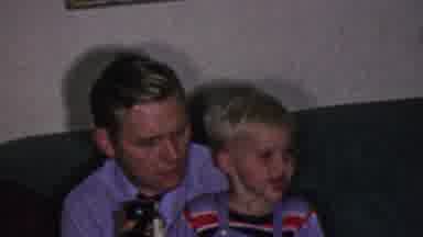 Cleveland Ohio USA (1953): I Want To Be Like Daddy!