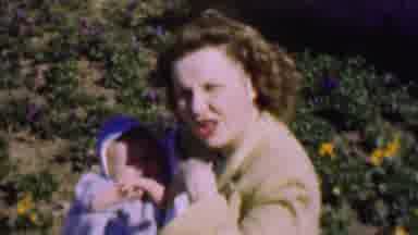 San Diego California USA (1955): Mother And Child
