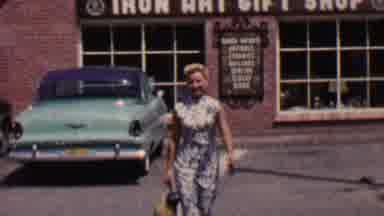 Famous person flees gift shop before they buy all the mugs