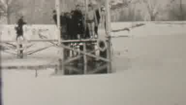 Albany New York USA (1937): Crazy People Jumping Into Wintery Cold Water