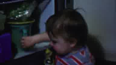 Des Moines Iowa USA (1959): Baby Hides The Milk