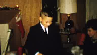St Paul Minnesota USA (1962): Christmas In Family