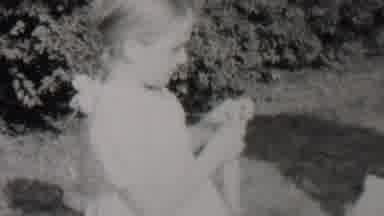 Trenton New Jersey USA (1937): Two White Children With One Girl With Pigtails Are