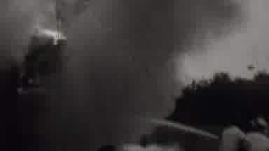 Trenton New Jersey USA (1937): Fighting To Put Try And Put Out A Building On Fire