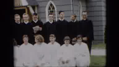Pennsylvania (1957): Mem And Women Gathered At The Church
