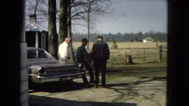 Arizona (1967): Guys Chilling On A Nice Day