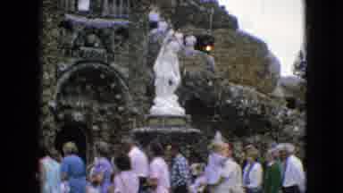 Iowa USA (1967): Crowd Walking Into A Public Landmark Or Church
