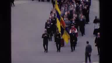 Paris France (1969): Walking In Faithwalking For A Purposegood Men United And
