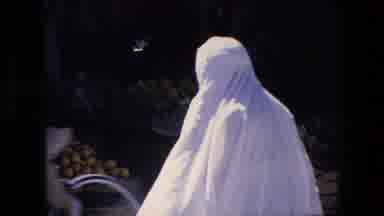 Algeria (1971): Person With Sheet On Trying To Cross Street