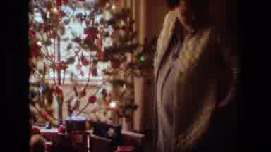 Lansing Michigan (1981): Mother Every Christmas Morning At Home