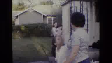 San Antonio Texas (1982): United Family Stays Together