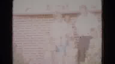 New Jersey USA (1965): A Family Of 6 Standing In Front Of A House Posing For The