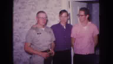 New Jersey USA (1966): Family Photo Time