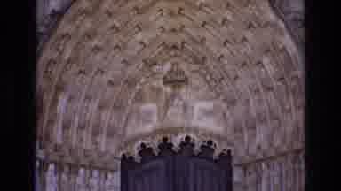 Portugal (1972): Old Video Of Historic Church Beautiful Arches Carvings And Detail