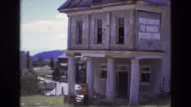 COLORADO SPRINGS COLORADO USA .-1973: A Person Walking In Front Of An Old
