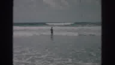 New Orleans Louisiana USA (1958): Bathing By The Sea