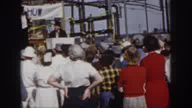 Virginia USA (1958): Crowd Of People