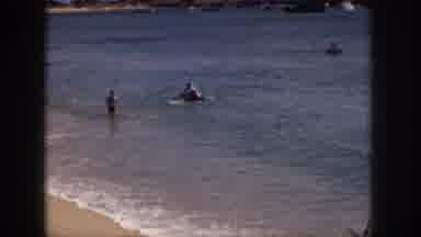 Hawaii USA (1959): Teens Enjoying The Weather At The Lake