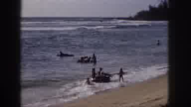Hawaii USA (1959): Taking Advantage Of The Amazing Weather