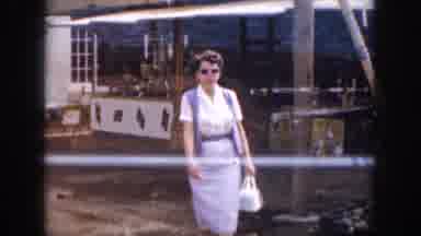 Hawaii USA (1959): The Walk Family Enjoying Together