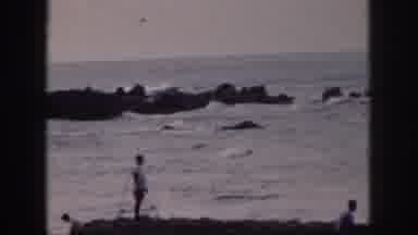 Hawaii USA (1959): Looks Like Windy Day And Look At Those Waves Looks Like Fun