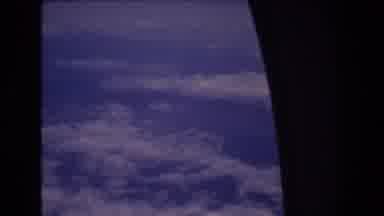 Honolulu Hawaii a USA (1977): Flying Freely View Outside Airplane Window Of Patchy