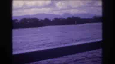 Honolulu Hawaii a USA (1977): Taking A Ride On The Ferry