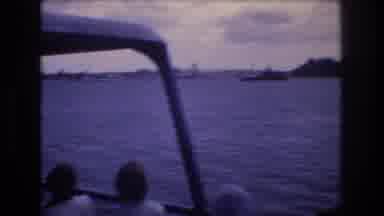 Honolulu Hawaii a USA (1977): A Boat Ride Along The Coastline