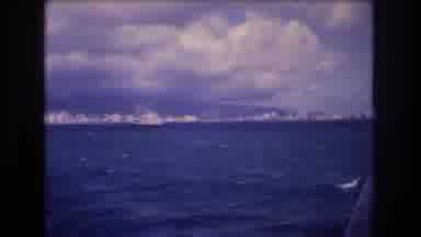 Honolulu Hawaii a USA (1977): The Day Coming Into Port After Being At Sea For A