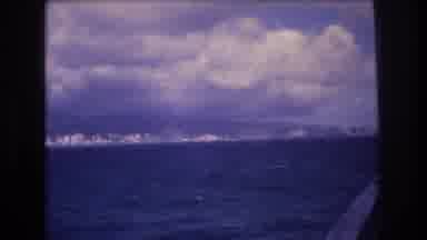 Honolulu Hawaii a USA (1977): Boat See Water