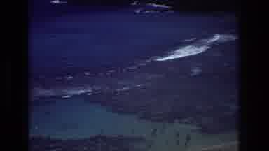 Honolulu Hawaii a USA (1977): People Bathing In The Sea On The Beach With Rocks