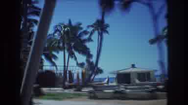 Honolulu Hawaii a USA (1977): Driving By The Ocean Beach On A Warm Sunny Day