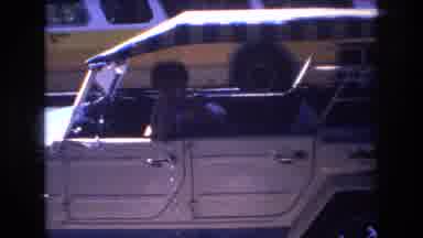 Honolulu Hawaii a USA (1977): Person Sitting In And Waving From A Volkswagen Thing
