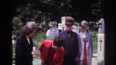 France (1967): Women Flowers Killer Sad Funeral Rest Grave Buried Goodbye Cross