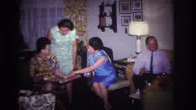 Rockaway Beach New York USA (1967): Family Reunion