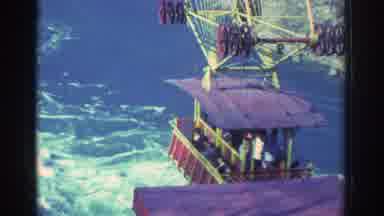 Niagra Falls New York USA (1971): Gondola Over Ocean