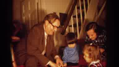 Philadephia Pennsylvania USA (1972): Two Men Talking With Little Boy And Girl And