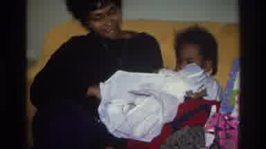 Atlanta Georgia USA (1975): Mom And Daughter Bonding Time