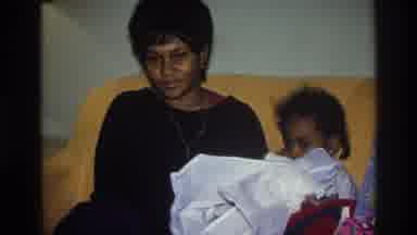 Atlanta Georgia USA (1975): Mother And Daughter On The Couch Transmitting