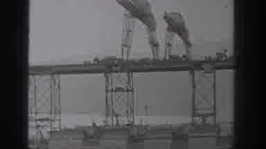 Washington USA (1938): One Person Taking Video By Using Camera And Enjoying The