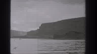 Washington USA (1938): Faster Thing Run On This Water
