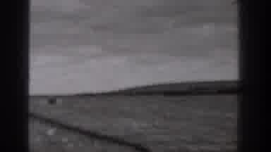 Washington USA (1938): One Of The Person Travelling In A Boat And Surrounded By A