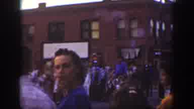 California USA (1939): Race Competition Of Kids In The Street Lots Of Them