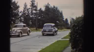 Wyoming USA (1939): Family Waving Goodbye To People In Car Driving Away