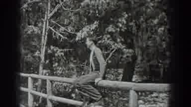 Washington USA (1940): Three Men, An Old Bridge And A Moving Train Two