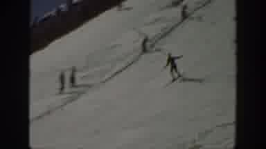 Washington USA (1940): Snowboarding In The Cold With Adventure