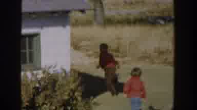 Michigan USA (1958): Fun Between Children Around Your Family Home