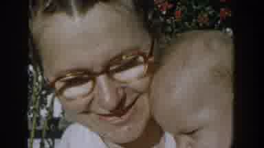 Michigan USA (1958): Mother And Kids Moment