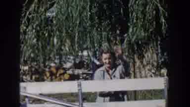 Wisconsin USA (1958): Family Reunited In Pleasant Property With Woman Sheltered In